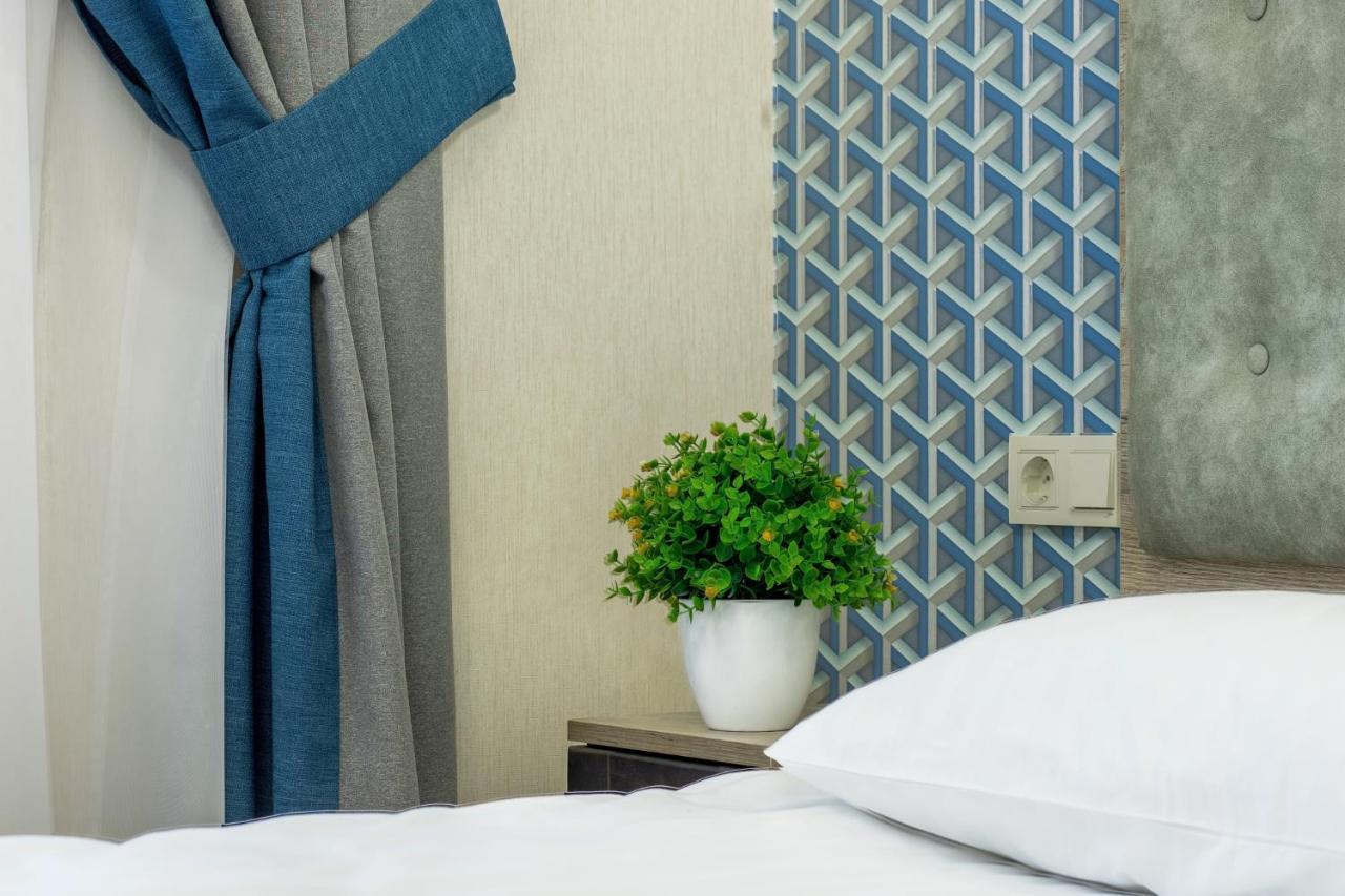 Mini Hotel Barvy Lvova On Horodotska St. Εξωτερικό φωτογραφία