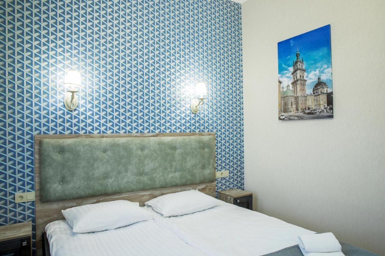 Mini Hotel Barvy Lvova On Horodotska St. Εξωτερικό φωτογραφία